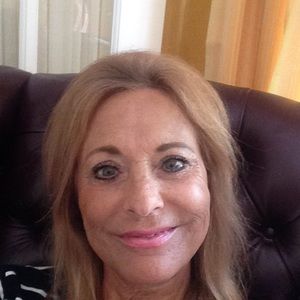 Meet your Posher, Marianna